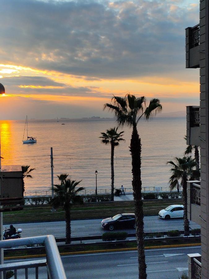 Athens Riviera Apt With Seaview, 15' To Acropolis Экстерьер фото