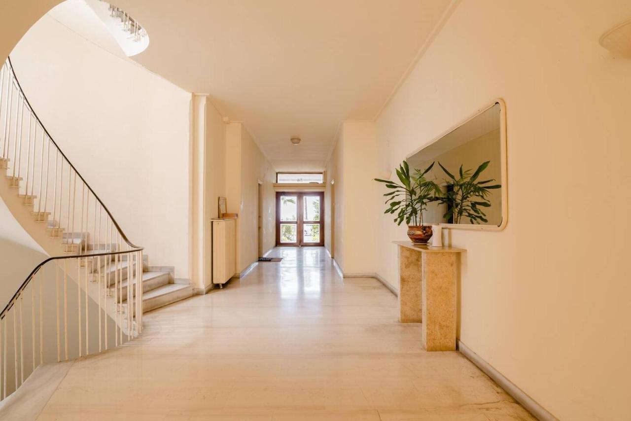 Athens Riviera Apt With Seaview, 15' To Acropolis Экстерьер фото