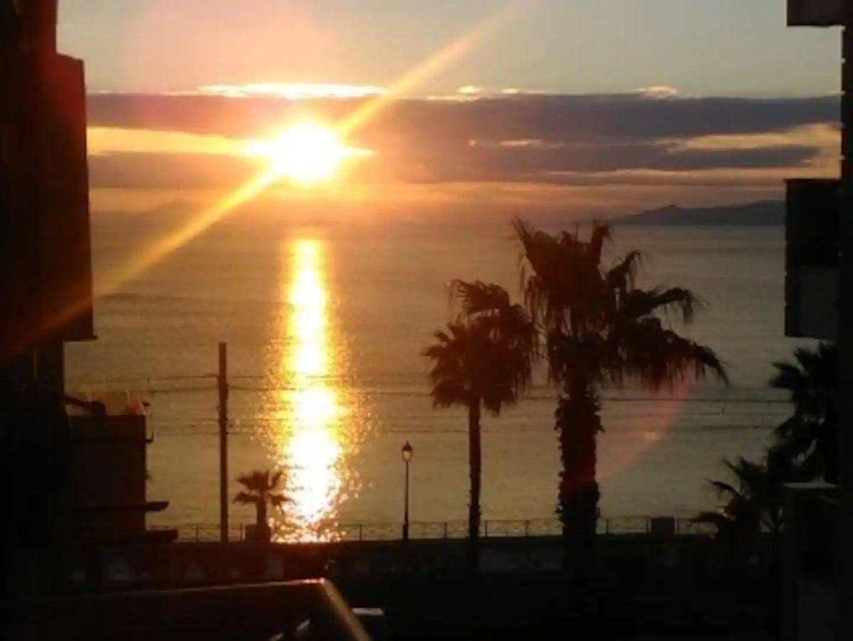 Athens Riviera Apt With Seaview, 15' To Acropolis Экстерьер фото